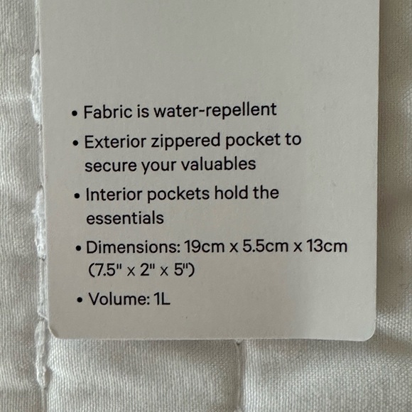 NWT 🏷️ Lululemon Everywhere 1L Belt Bags- khaki - Picture 6 of 7